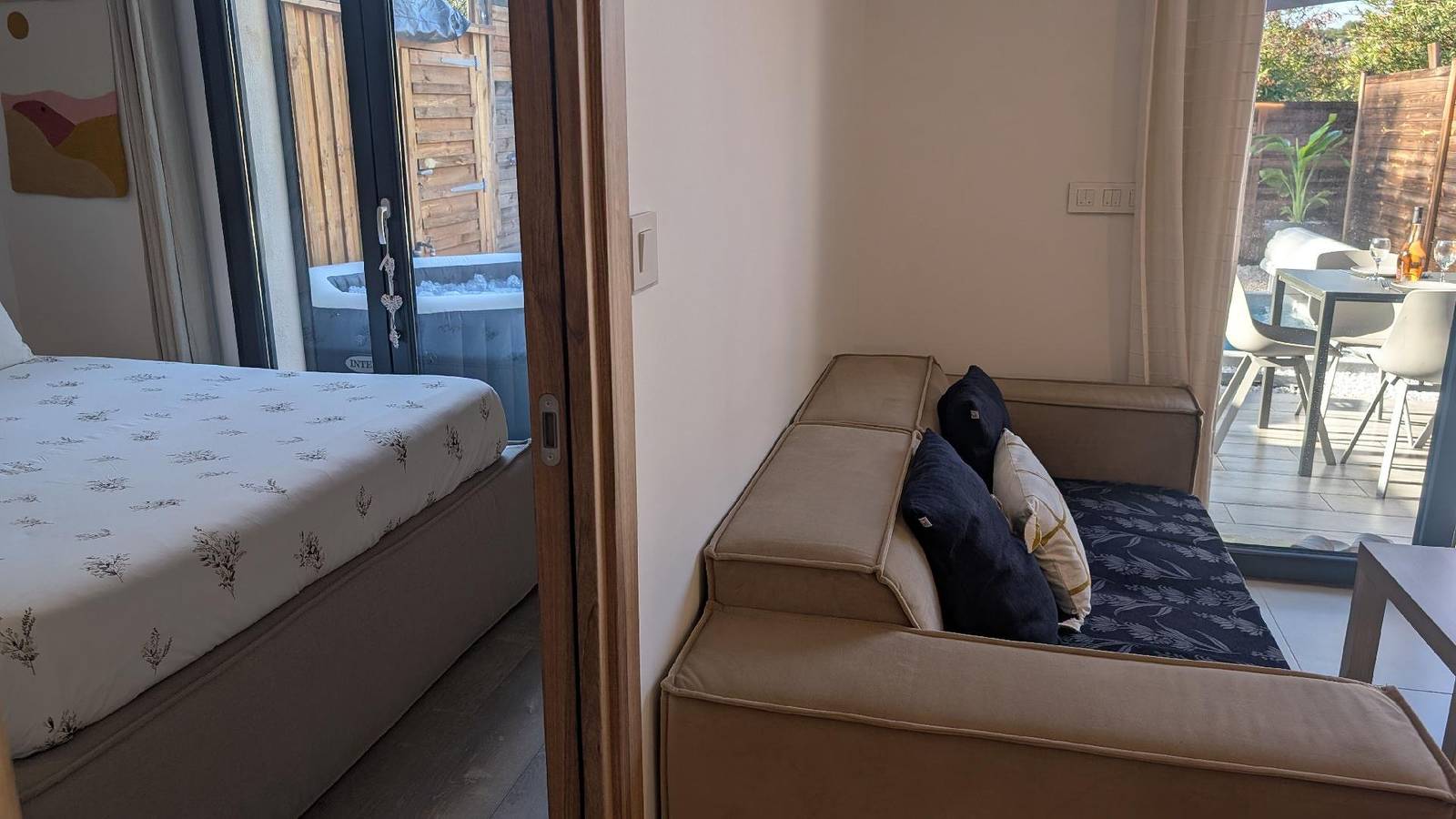 Geheel vakantieappartement, Gîtes Domaine de la chapelle Le Chianti in Roquefort-les-Pins, Cannes regio