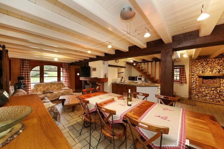 Location de vacances pour 6 personnes, avec jardin et terrasse, animaux acceptés à Tendon (Vosges) - 2