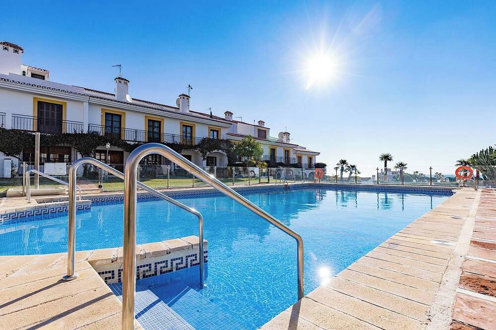 Pueblo de Paloma est une maison de ville de style andalou pittoresque est situé à Calahonda in Urbanizacion Calahonda, Mijas