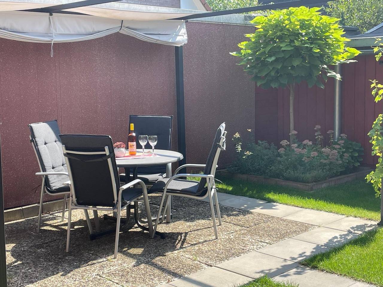 Ganze Wohnung, Ferienwohnung 'Celle-Bostel' mit privater Terrasse, privatem Garten und Wi-Fi in Celle, Aller-Leine-Tal