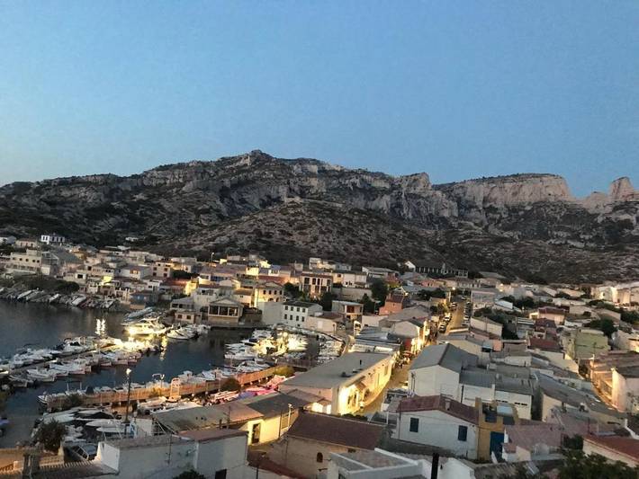 Location de vacances pour 7 personnes, avec jardin et vue dans Les Goudes - 3