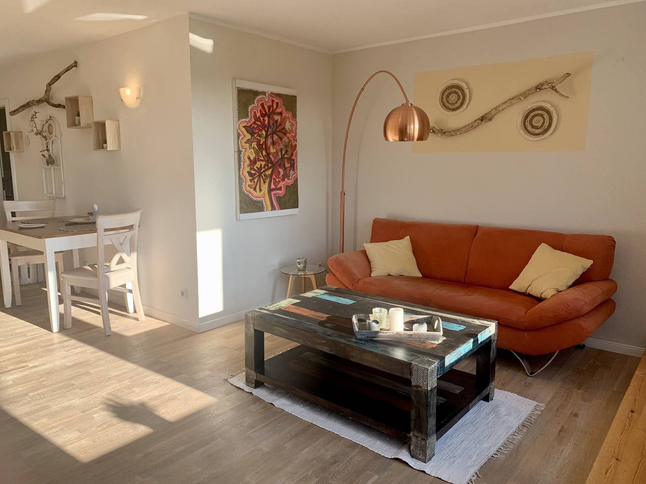 Ganze Wohnung, Ferienwohnung 'Denkerhof Südsonne' mit Gemeinschaftsgarten & Wlan in Reußenköge, Nordfriesland