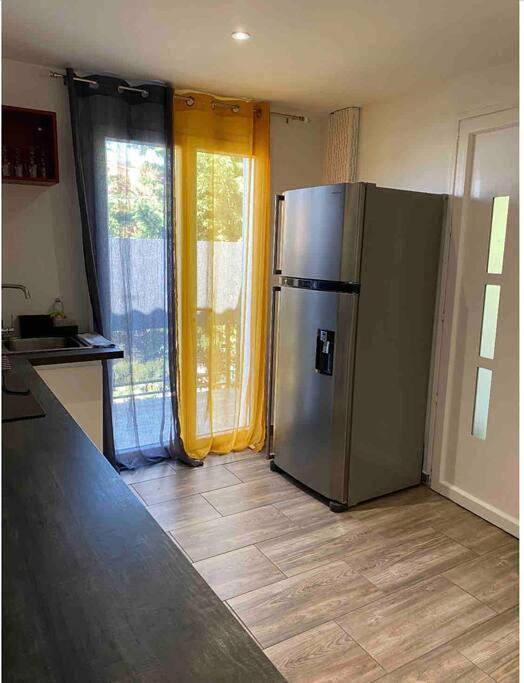 Gîte pour 5 personnes, avec terrasse à Marignane - 2