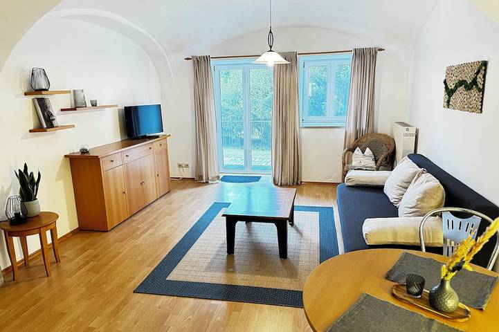 Ferienwohnung für 3 Personen, mit Terrasse und Garten