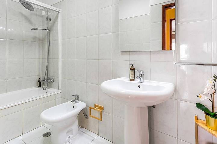 Ganze Wohnung, 1 Bdr Infante Flat in Quarteira by LovelyStay in Quarteira, Faro Distrikt