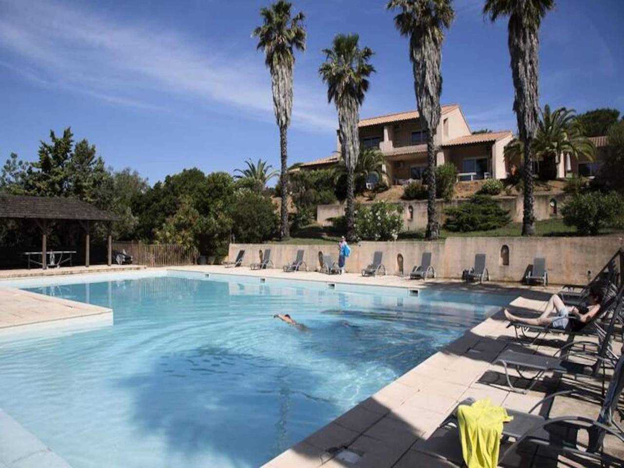 Appartement entier, 3/4 Pi√®ces 6/8 Personnes in Tizzano, Sartène