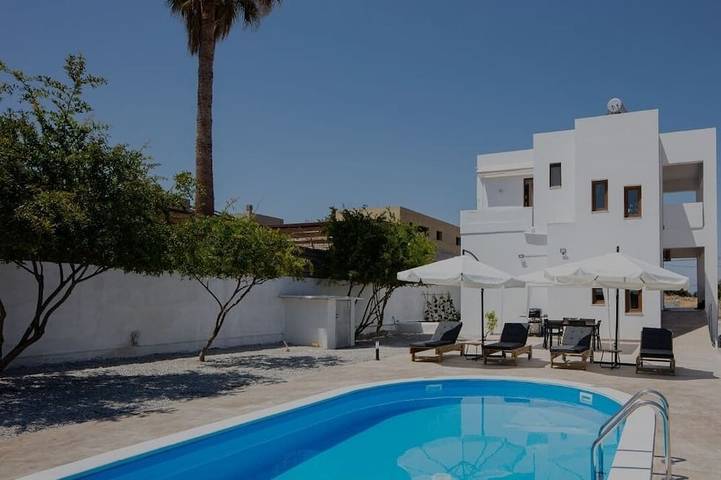 Ferienhaus für 7 Personen, mit Balkon und Garten