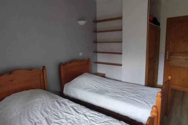 Gîte pour 12 personnes, avec terrasse et jardin à Ungersheim - 4