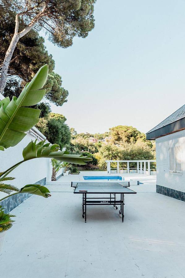 Casa rural para 11 personas, con vistas y sauna además de piscina y jardín en Dosrius - 4