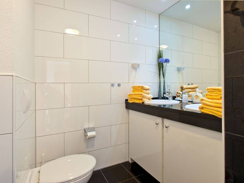 Ganze Wohnung, Moderne Ferienwohnung mit Balkon und Garten in Norddeich – Domizil Dock 12 in Strand Norddeich, Norddeich