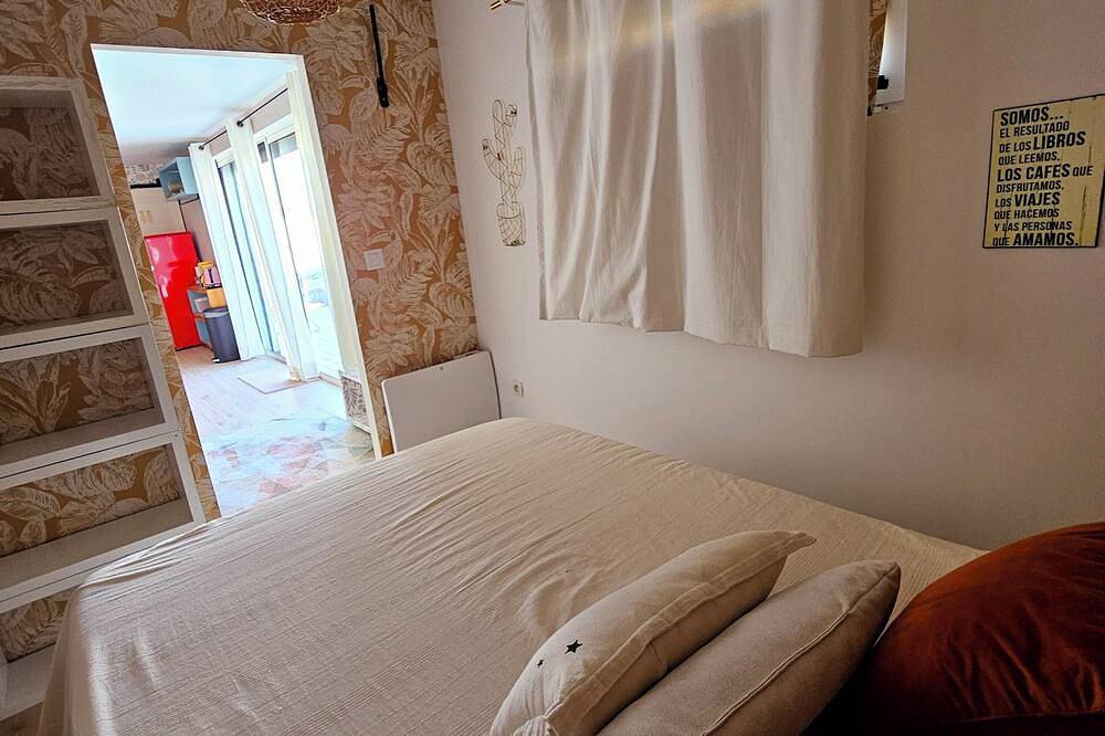 Studio conteneur in Cruscades, Côte méditerranéenne (France)