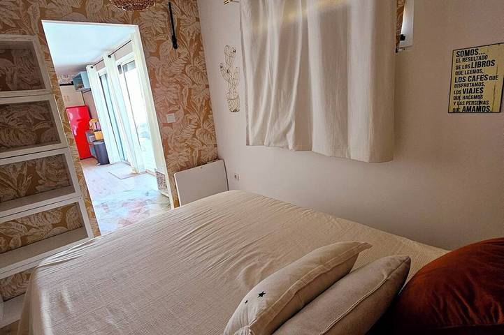 Location de vacances pour 3 personnes, avec piscine et terrasse, animaux acceptés à Cruscades - 3