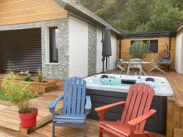 Location de vacances pour 6 personnes, avec jardin et jacuzzi à Agos-Vidalos - 4