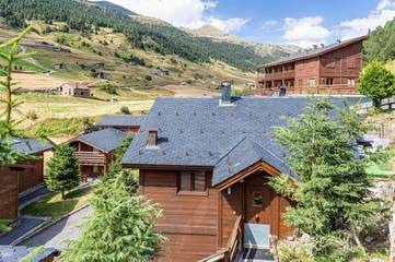 Chalet pour 4 personnes, avec vue et terrasse, animaux acceptés en Andorre