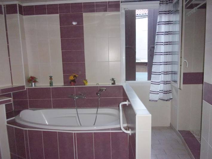 Location de vacances pour 4 personnes, avec balcon dans Largentière - 2