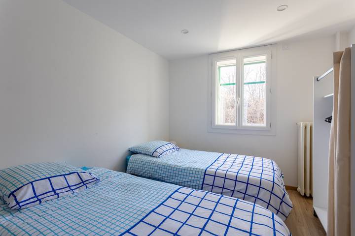 Ganze Wohnung, Ferienwohnung für 6 Personen mit Balkon in Savines-le-Lac, Nationalpark Écrins