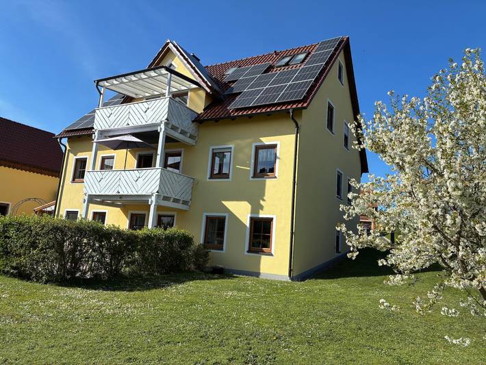 Pension für 2 Personen, mit Balkon und Balkon/Terrasse sowie Terrasse und Garten in Neualbenreuth