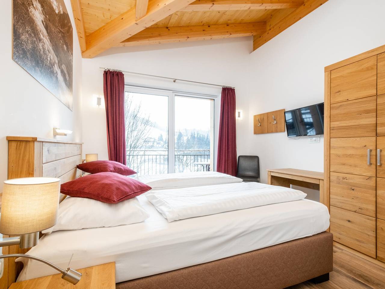 Ganze Wohnung, Penthouse in idyllischem Dorf nahe Skilift in Werfenweng, Tennengau