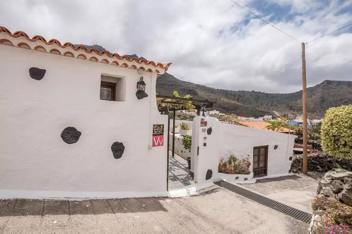 Gîte pour 4 personnes, avec Balcon et Terrasse ainsi que Jardin et Vue dans Tamaimo - 4
