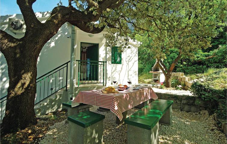 Ferienhaus für 5 Personen, mit Terrasse in Makarska - 3