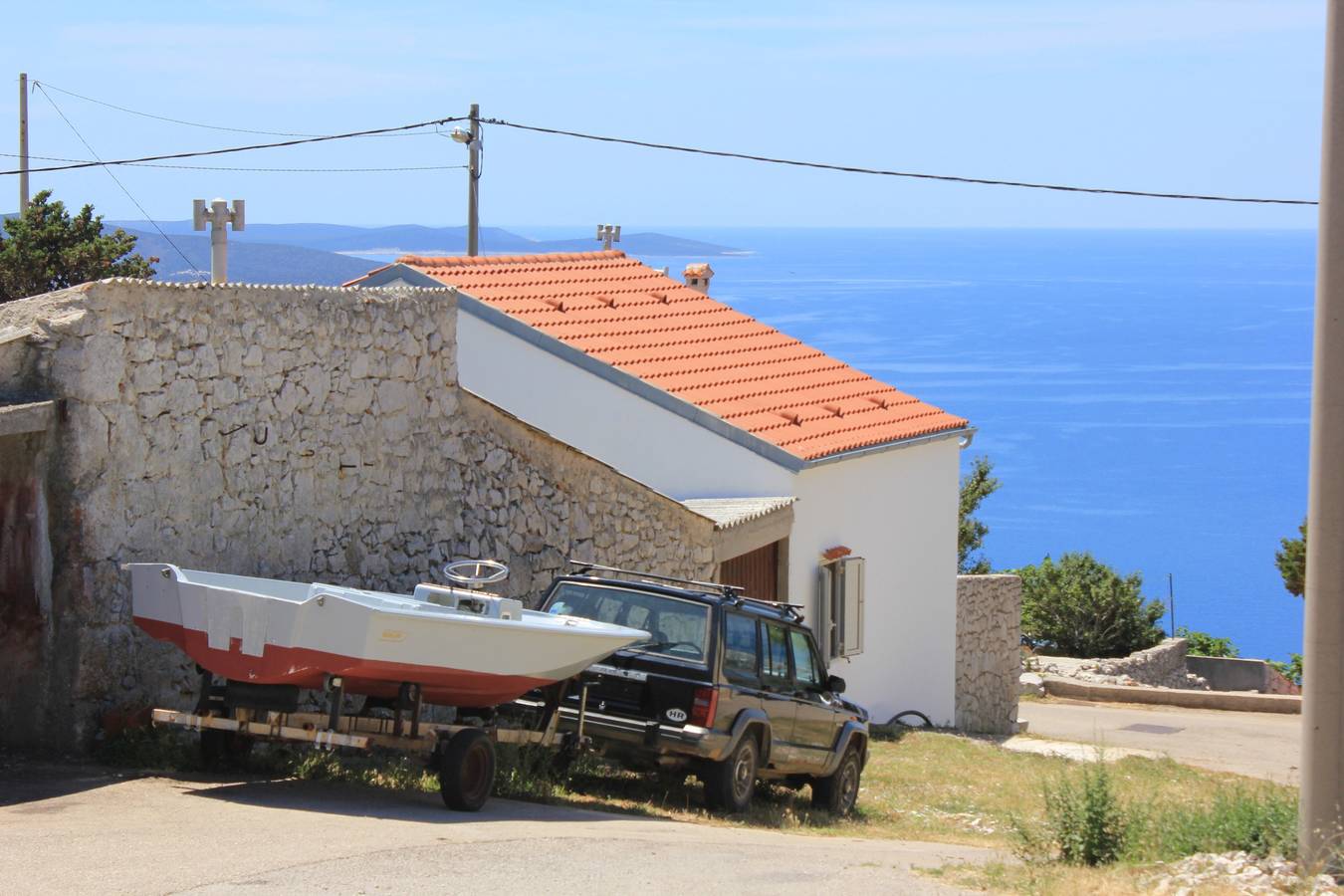 2-Zimmer-Haus mit Terrasse und Meerblick Ustrine, Cres in Cres