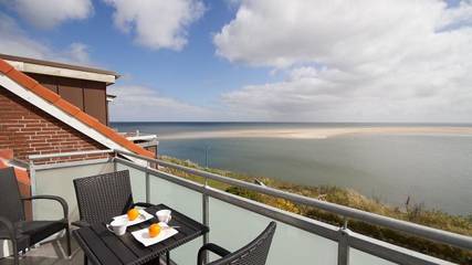 Ferienwohnung für 2 Personen, mit Sauna und Ausblick sowie Terrasse, mit Haustier auf Amrum