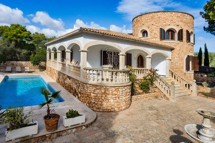 Finca für 6 Personen, mit Terrasse und Garten in Cala Santanyí