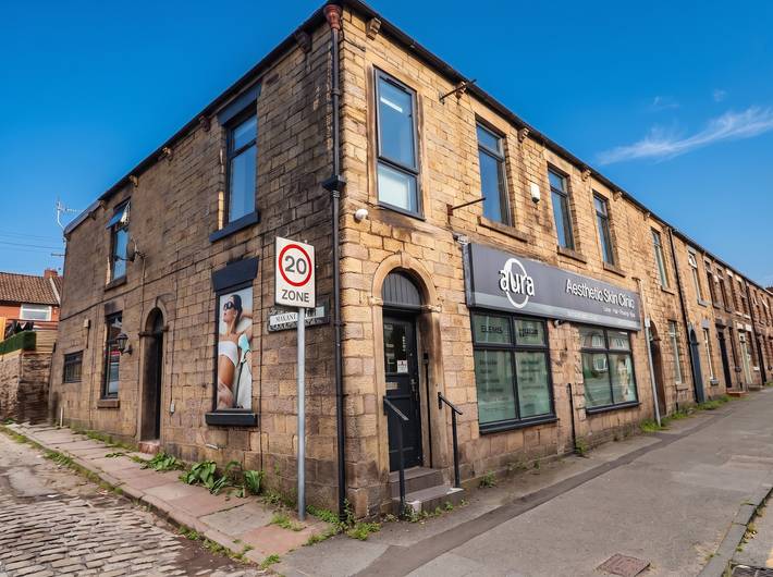 2 Makant Street in Bolton, Grand Manchester