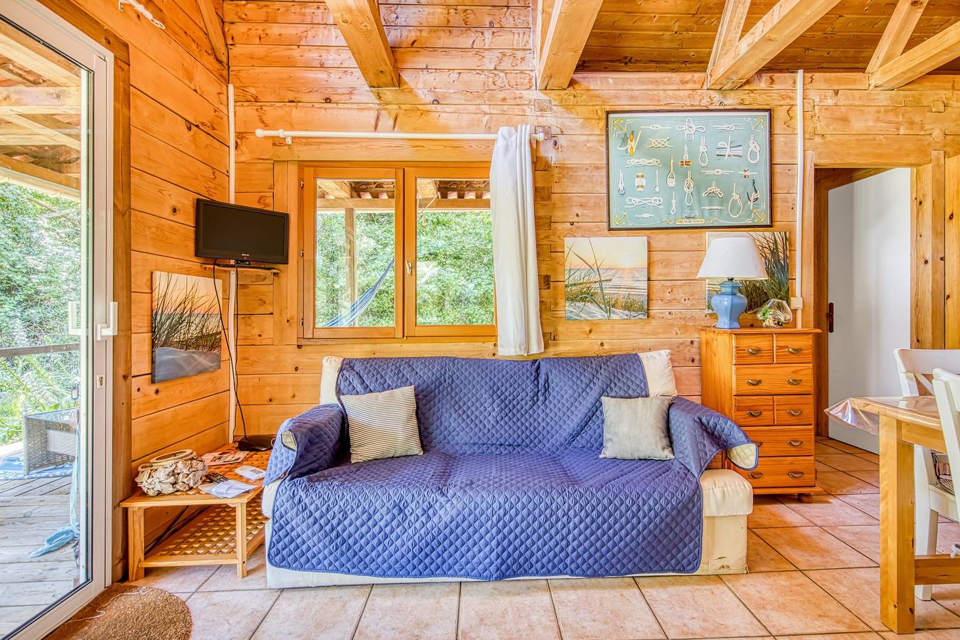 Ferienhaus „Villa Compostelle“ mit privatem Garten in Grayan-et-l'Hôpital, Regionaler Naturpark Médoc