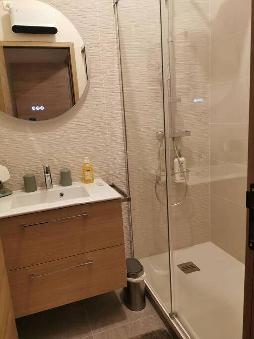 Appartement entier, Angoulême Nord location Chambre indépendante in Champniers, Charente