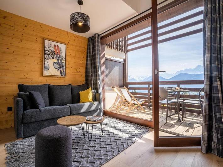 Gîte pour 4 personnes, avec vue sur le lac et balcon dans Office De Tourisme De Cordon