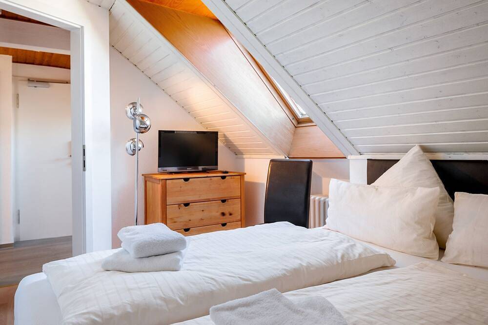 Ganze Wohnung, Wohnung Dach zur Inselseite - Hummerklippen Ferienwohnungen in Helgoland