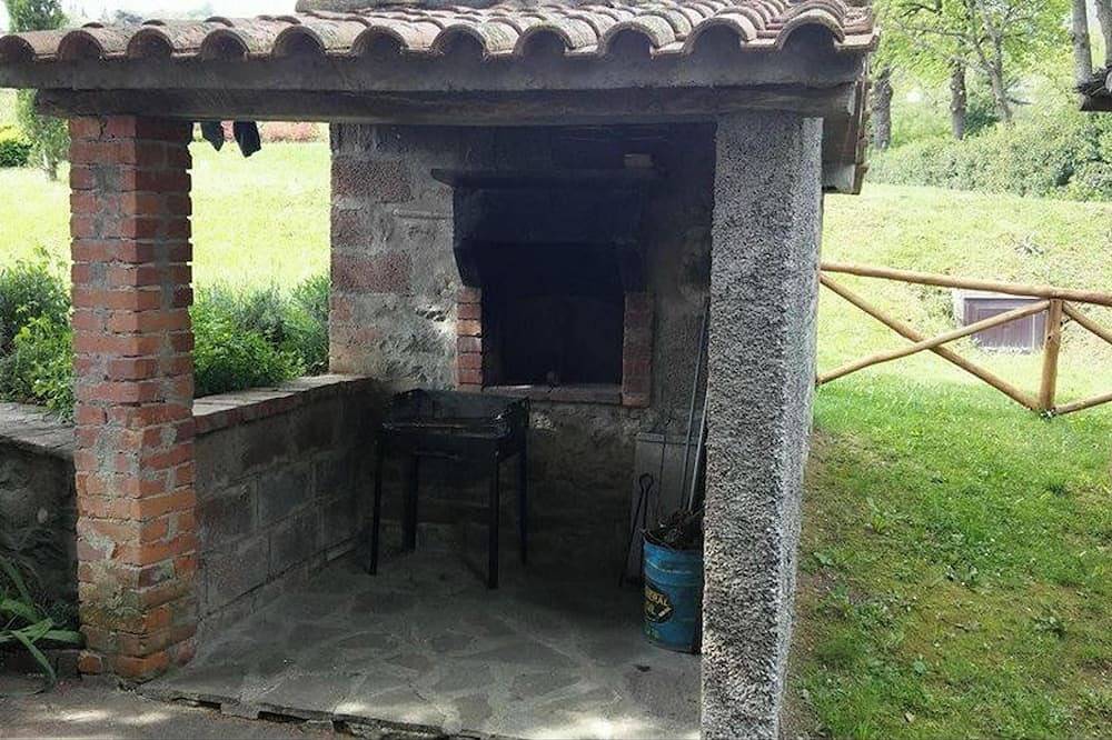 Homerez - Haus mit Pool in Caprese Michelangelo + 40m² in Caprese Michelangelo, Valtiberina