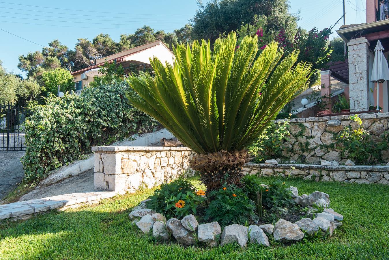Entire studio, Apartment 'Villa Pepy Studio 1' close to the Beach with Garden & Wi-Fi in Corfu
