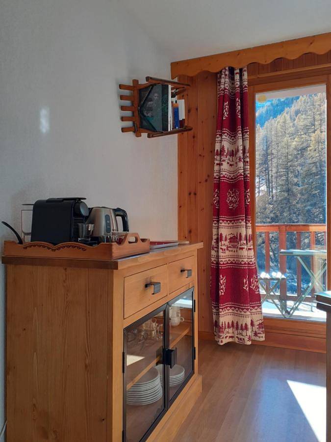 Gîte pour 4 personnes, avec vue et terrasse à Molines-en-Queyras - 2