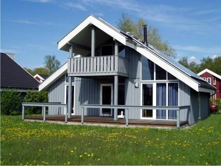 Ferienpark für 6 Personen, mit Balkon und Terrasse sowie Garten und Sauna in Rechlin