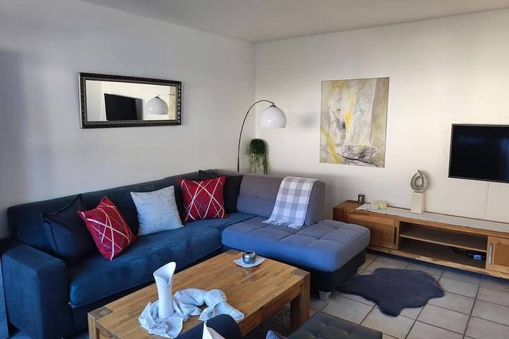 Ferienwohnung für 2 Personen, mit Balkon und Garten