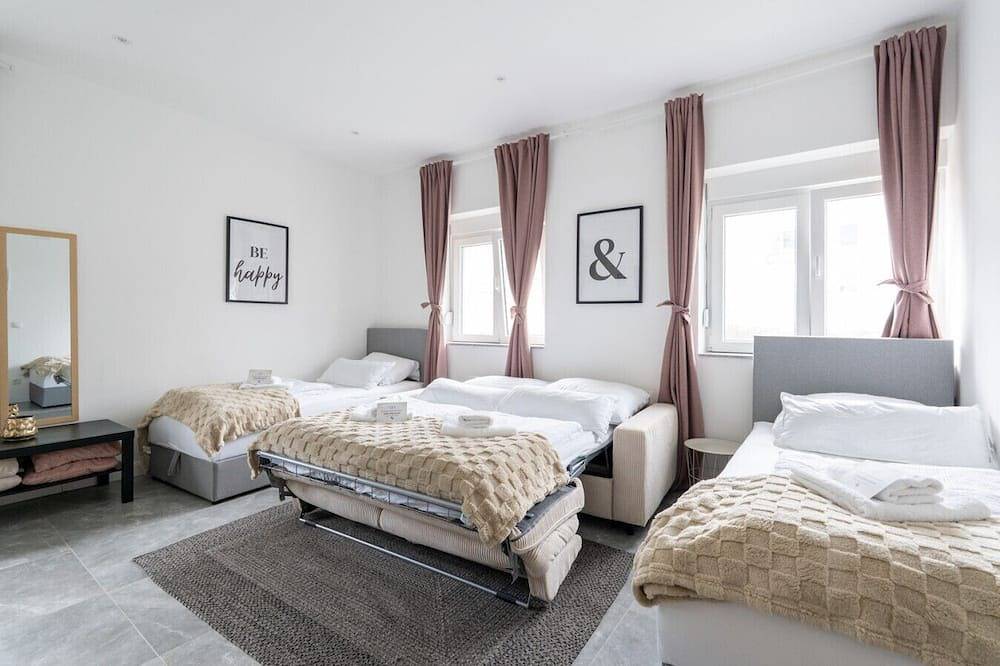 Ganze Wohnung, 60m² near Vienna • Train • For Work & Family stays in Purkersdorf, Traisental