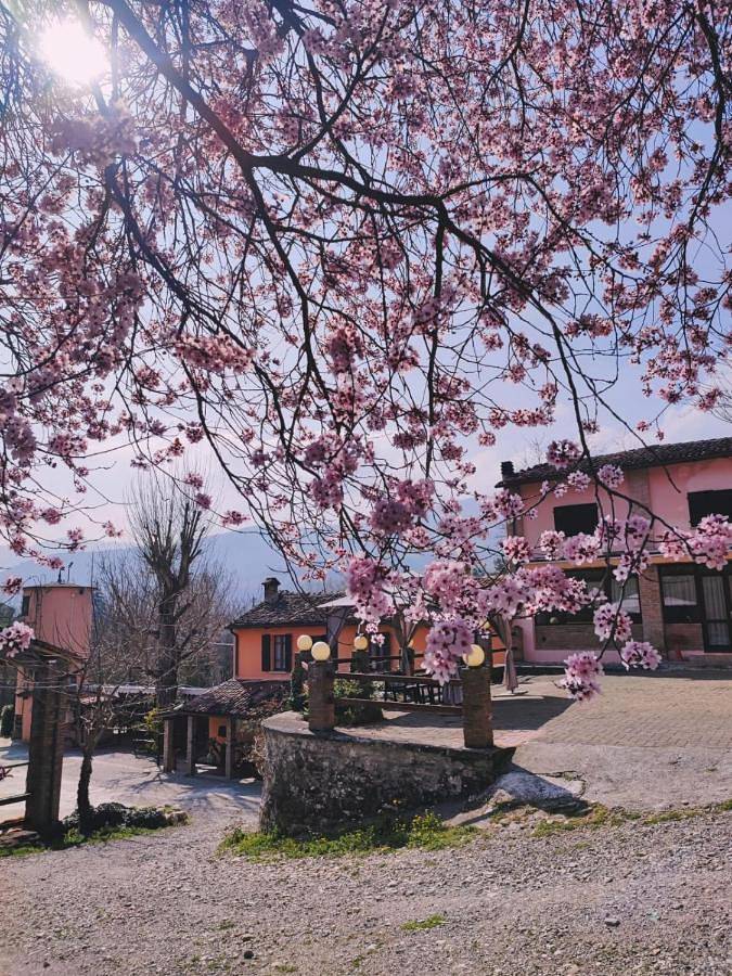 Agriturismo per 3 persone, con giardino e panorama in Provincia di Piacenza