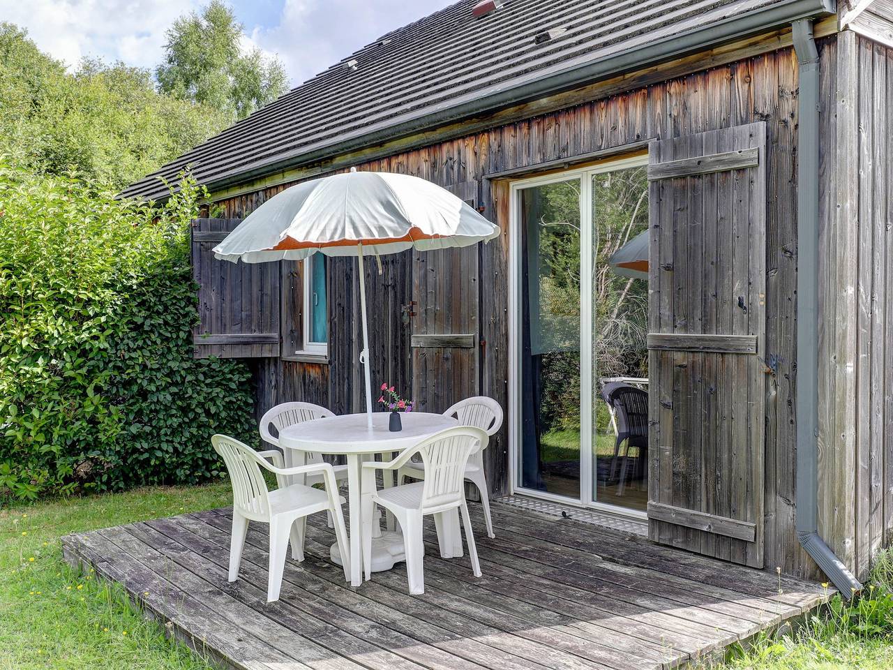 Barrierefreie Wohnung mit Garten in Égletons, Tulle und Umgebung