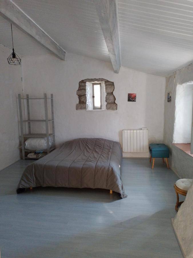 Location de vacances pour 2 personnes, avec terrasse à Chomérac - 3