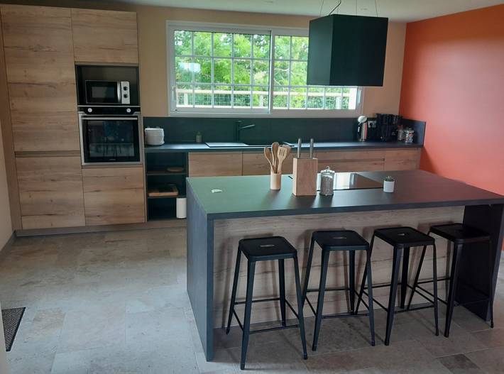 Gîte pour 14 personnes, avec jardin et terrasse dans Mesnil-en-Ouche - 2