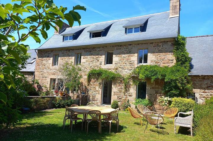 Location de vacances pour 8 personnes à Perros-Guirec