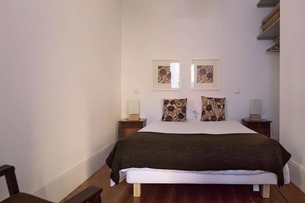 Apartamento inteiro, One-Bedroom Apartment in Cedofeita, Porto