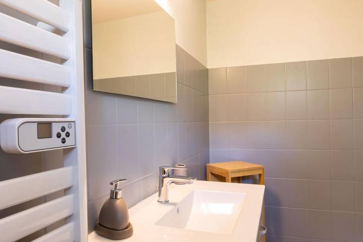 Location de vacances pour 6 personnes, avec terrasse, animaux acceptés à Châteauvieux - 2