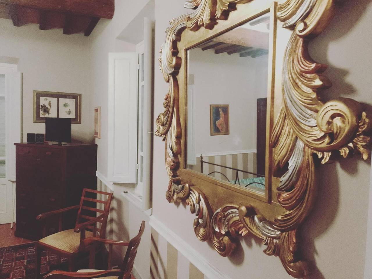 Auri Room – Marinsky with Shared Garden, Wi-Fi and Air Conditioning in Pietrasanta, Italian Riviera