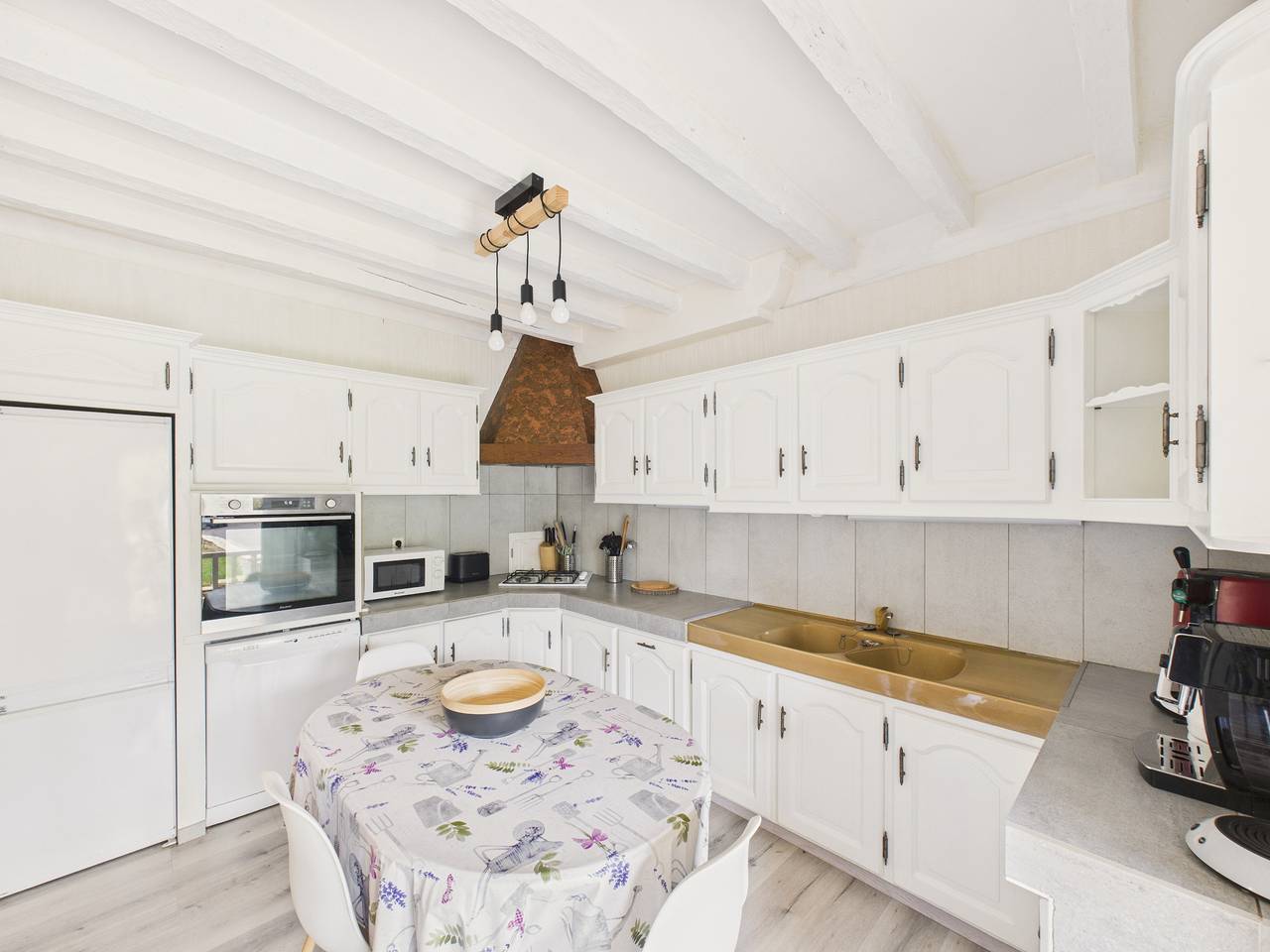 Grande maison familiale avec piscine pour 12  in Sarlat-la-Canéda, Périgord Noir