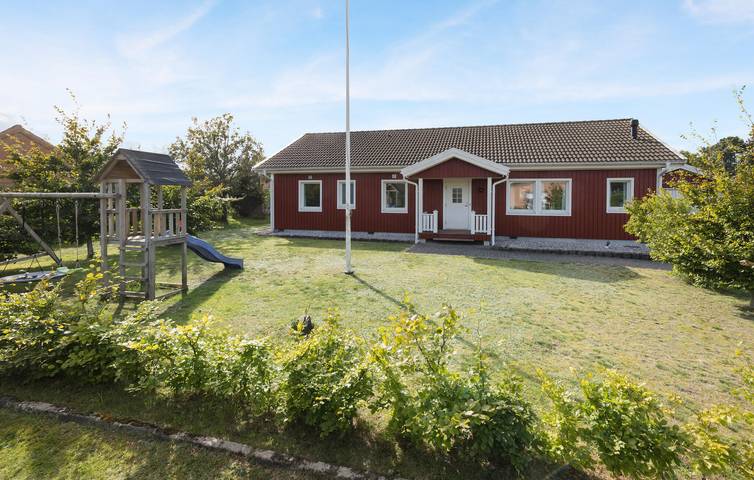 Ferienhaus für 6 Personen, mit Terrasse und Garten in Bønnerup Strand - 2