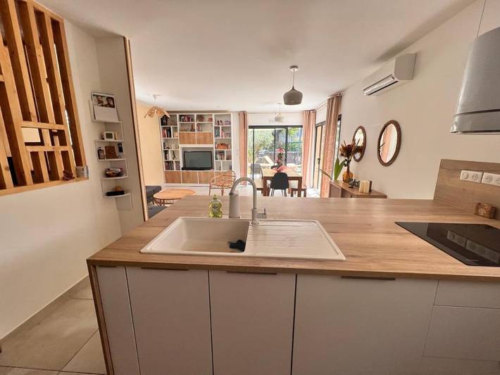 Location de vacances pour 6 personnes, avec jardin ainsi que piscine et terrasse, animaux acceptés à Saint-Drézéry - 4