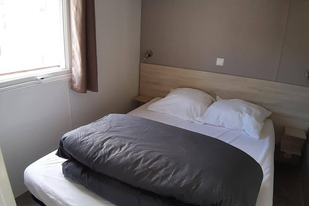 Mobilhome Amira vue sur étang camping 4* proche zoo Beauval châteaux de la Loire in Onzain, Région de Blois